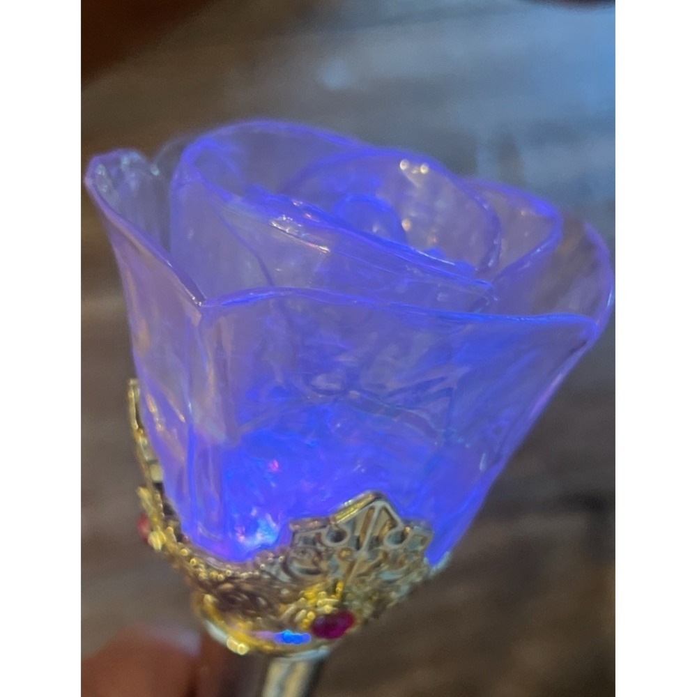 Disney Store Beauty and the Beast‎ Princess Belle Gold Light Up Rose Wand Tested - Picture 7 of 9